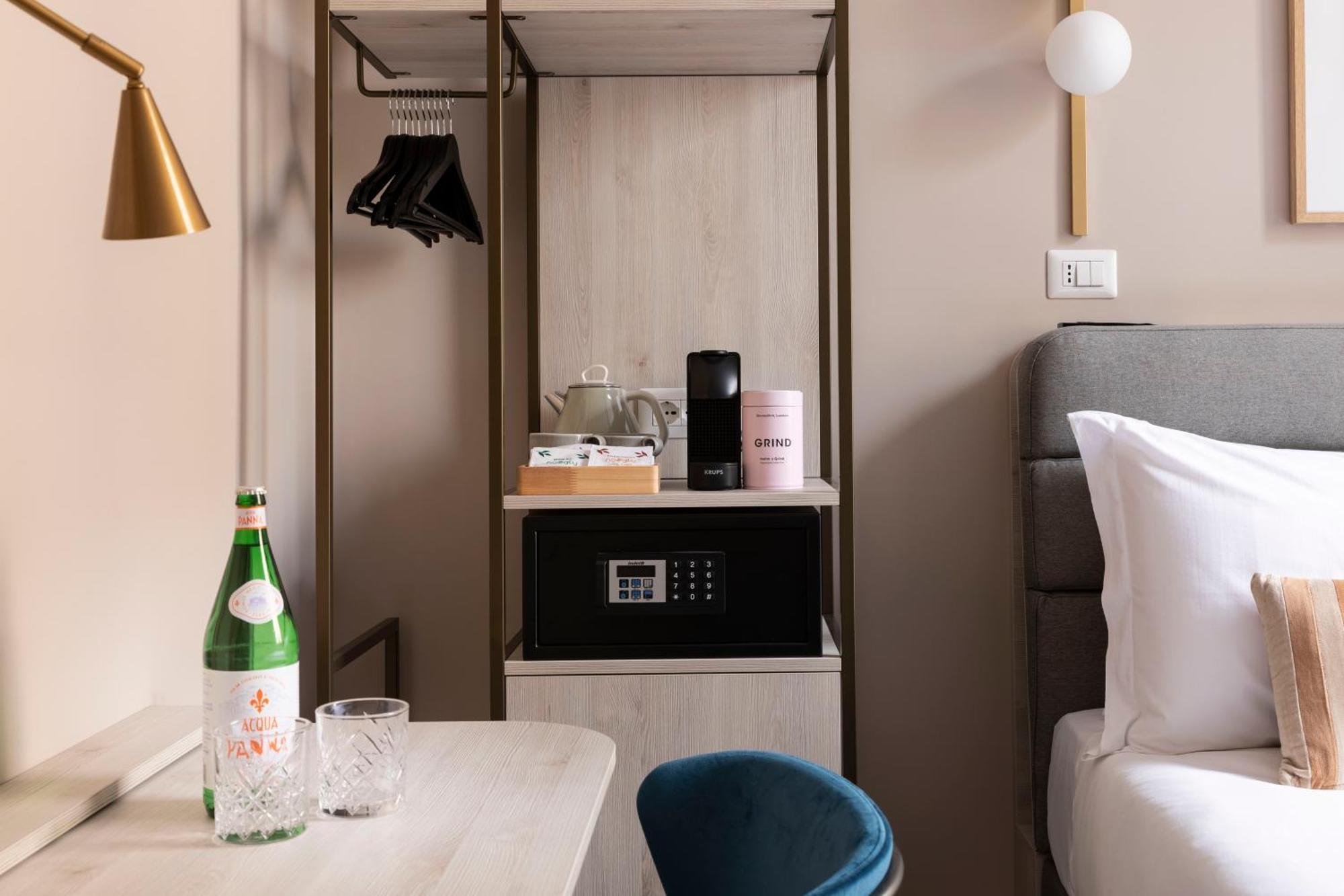 Отель Numa Rome Linea Экстерьер фото