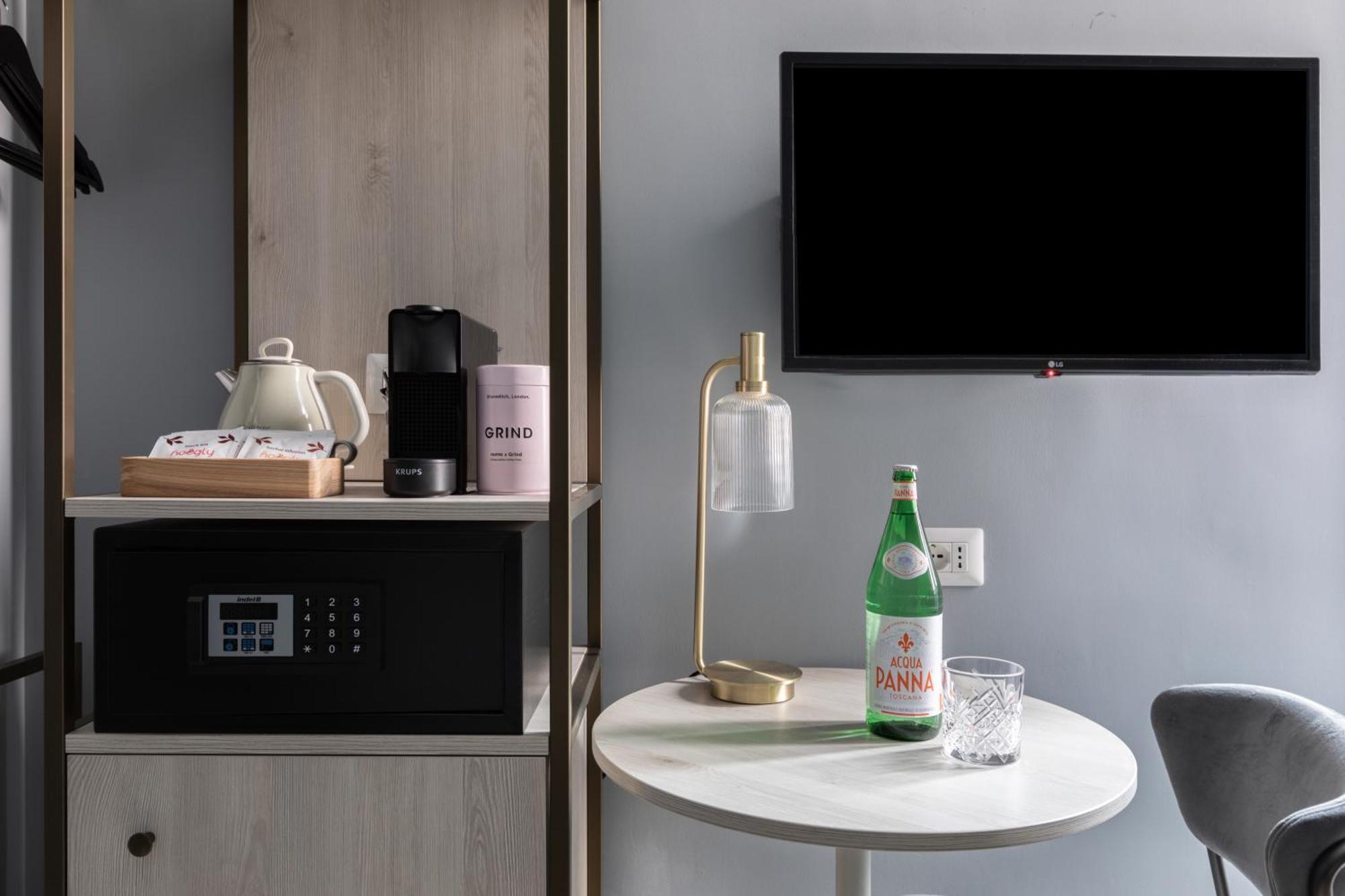 Отель Numa Rome Linea Экстерьер фото